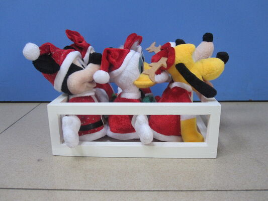 la peluche de Disney d'ensemble complet de 4 pouces joue Keychain en caractères de plateau pour des vacances de Noël