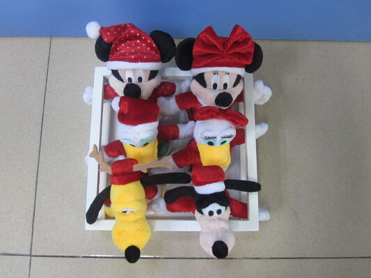 la peluche de Disney d'ensemble complet de 4 pouces joue Keychain en caractères de plateau pour des vacances de Noël