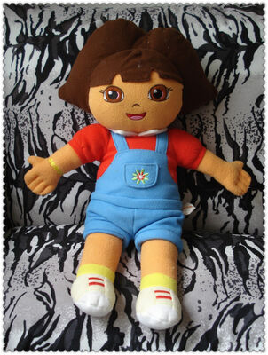 La peluche de bande dessinée d'explorateur de Dora de mode joue la coutume rouge de Brown bleu 45cm