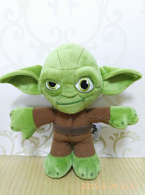 Vert mignon de 8 de pouce de Star Wars de bande dessinée de Disney poupées de peluche pour la collection