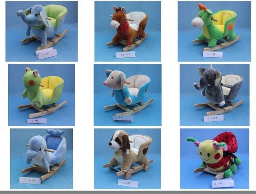 Belle collection animale de chaise de basculage de bébé de peluche pour le tour de bébé sur le jeu