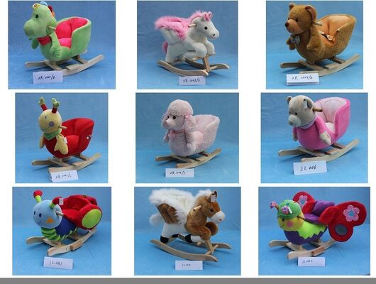 Belle collection animale de chaise de basculage de bébé de peluche pour le tour de bébé sur le jeu