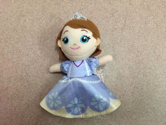 la belle peluche congelée Keychain de 4 pouces bourré joue le jaune bleu rouge