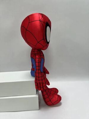 L'homme et l'acier superbes Superman de Batman de jouets de peluche de bande dessinée d'homme ont bourré le nombre d'actions