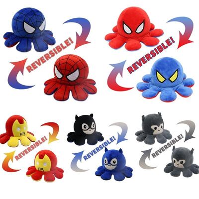 La bande dessinée noire Superman de superhéros de merveille a bourré les jouets mous de peluche de poupée pour la collection