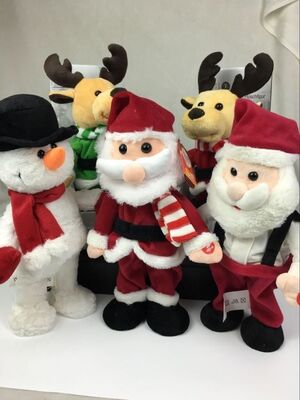 Beaux jouets de peluche de musique de danse, peluches électroniques de Noël