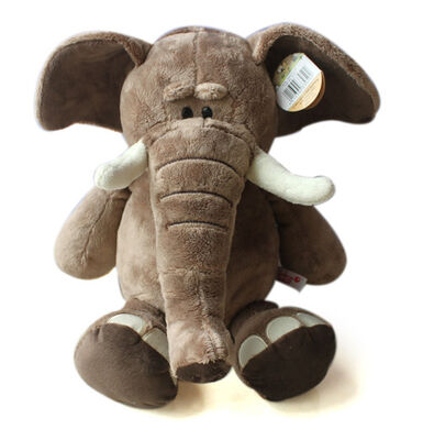 La belle forêt joue les jouets de peluche bourrés par animal de jungle pour des cadeaux de promotion