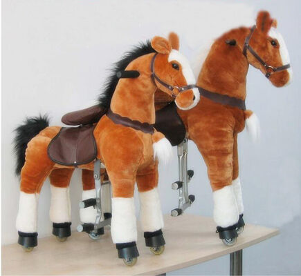 Tour mécanique d'enfant de poney d'équipement de parc d'attractions sur les chevaux de basculage de marche d'animal