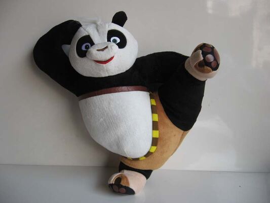 Jouets bourrés par bande dessinée mignonne de pose de coup-de-pied de panda de Kungfu pour la collection