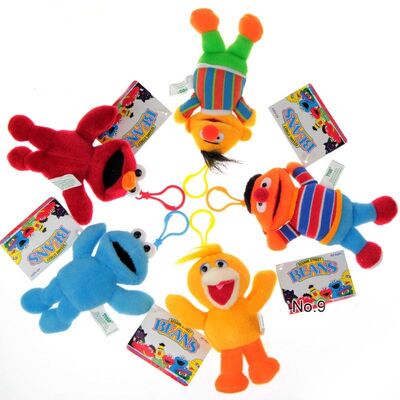 Jouets bourrés par Keychain mignons de peluche de Sesame Street avec le crochet pour des cadeaux de promotion