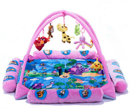 Gymnases et tapis de jeu de bébé bleu de Seabeach avec du plastique et les jouets bourrés