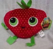 Bande dessinée chaude nuageuse avec une possibilité des boulettes de viande 2 jouets mous de peluche bourrés par baie de fraise